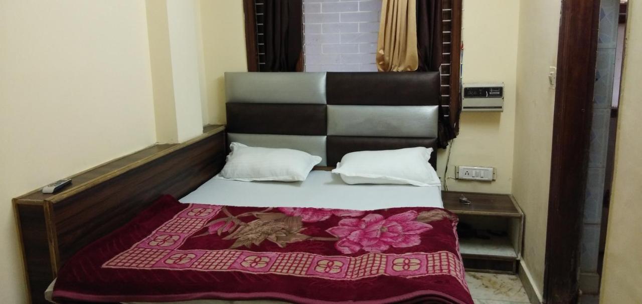 Hotel Euro International New Delhi Eksteriør bilde
