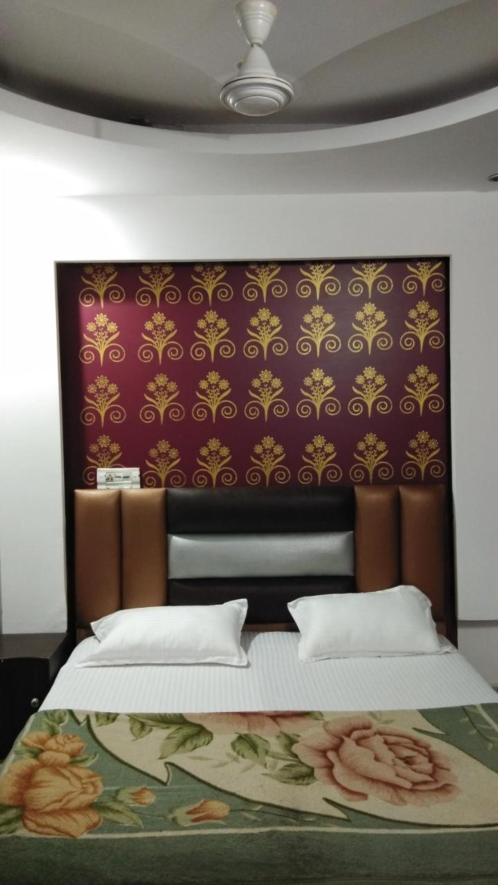 Hotel Euro International New Delhi Eksteriør bilde