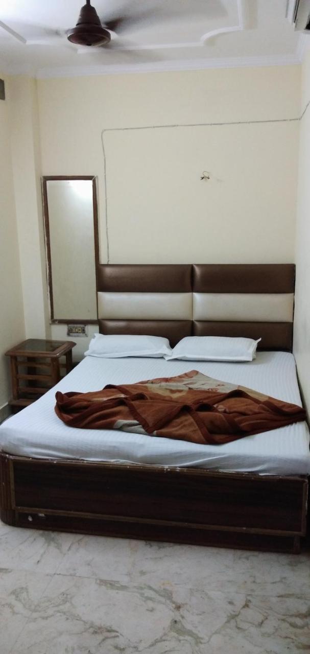 Hotel Euro International New Delhi Eksteriør bilde