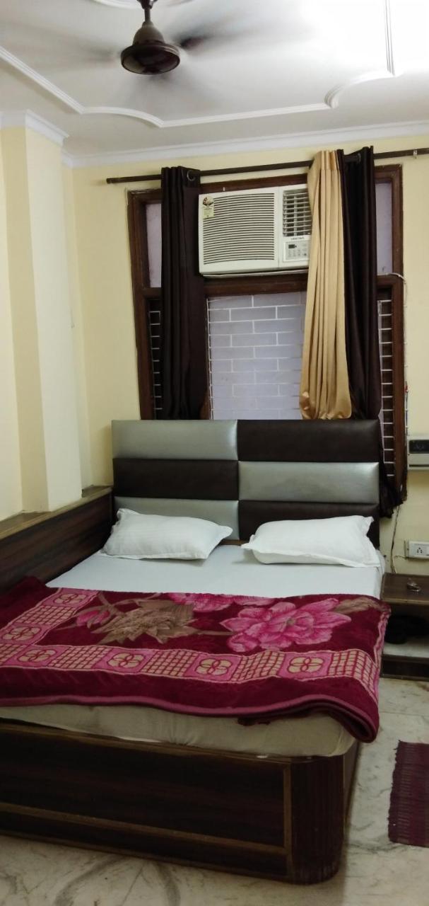 Hotel Euro International New Delhi Eksteriør bilde